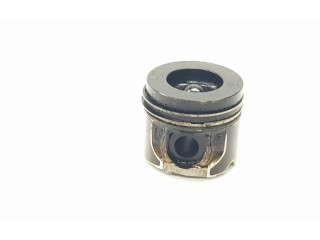 Píst PISTON204DTD, 204DTD   Land Rover Range Rover Evoque L551     