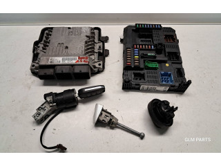 Řídící jednotka 9801622880, 9807532080   Peugeot 2008 I 2013