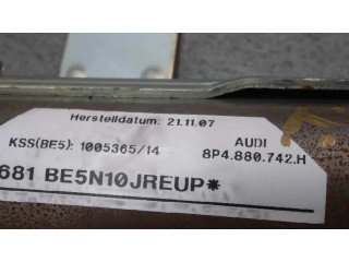 Подушка безопасности двери 8P4880742H   Audi A3 S3 8P