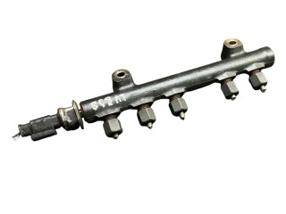 Vstřikovací lišta 968475308002, 120033304   Peugeot 3008 I     