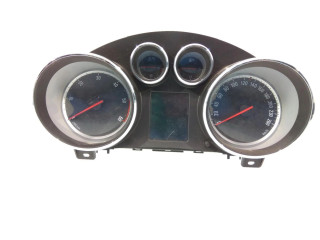 Přístrojová deska  Opel Astra J 2012 13374964  