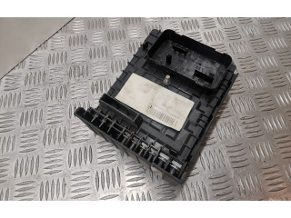Блок предохранителей 1K0937804G, 1K0937820B   Volkswagen Caddy    