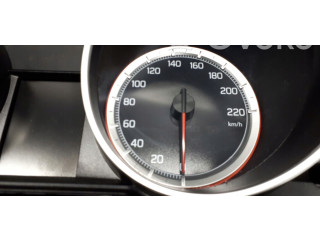 Přístrojová deska  Suzuki Swift 2019 3411053RA2  