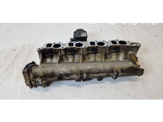 Vstřikovač 55210202   Saab 9-3 Ver2    Z19DTH 