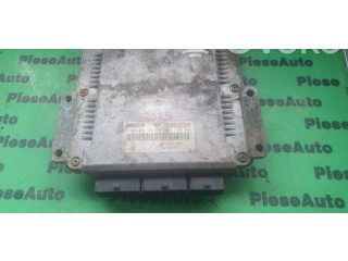 Блок управления двигателем Блок управления 0281011103, 8200211726.   Renault Espace I