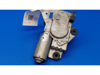 Моторчик заднего дворника 0390206817    Mitsubishi Carisma