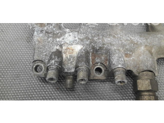 Топливная рампа    Saab 9-5  