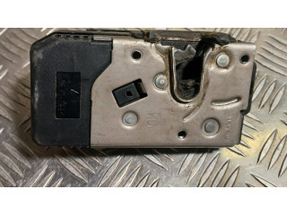 Замок багажника 8200282323, 93851810    Renault Trafic II (X83) 2001 - 2014 года
