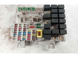 Блок предохранителей MN108319   Mitsubishi Colt    
