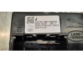 Блок предохранителей  M8E214N030BB   Land Rover Range Rover Sport L461    