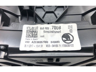 Přístrojová deska  Skoda Fabia Mk3 (NJ) 2014 6V0920700B  