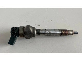 Vstřikovač 8514143   BMW 4 F32 F33  pro naftový motor 2.0  
