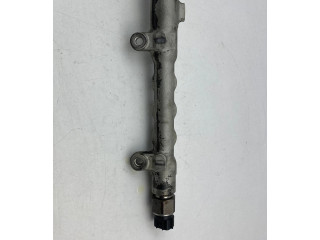 Vstřikovací lišta 894580050   Toyota Auris 150     