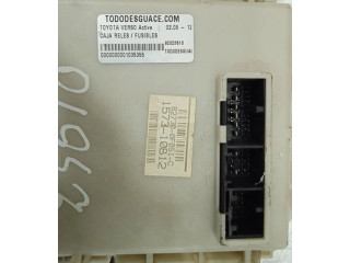   Pojistková skříňka 82730-0F051-C   Toyota Verso 2010