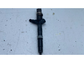 Vstřikovač 2367030030   Toyota Hiace (H200)  pro naftový motor 2.5  