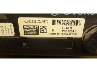   Pojistková skříňka 30728512   Volvo XC90 2006