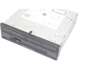Радио/ проигрыватель CD/DVD / навигация 5Q0035820   Skoda Fabia Mk3 (NJ)