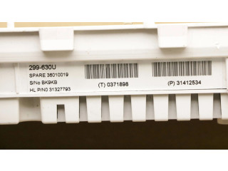 Přístrojová deska  Volvo V60 2014 31412534, 299-630U  