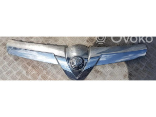 Передняя решётка Opel Astra H 2004-2012 года 13197514      