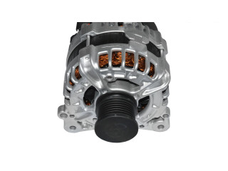 Генератор 0125711034, 03L903017   Audi A5 8T 8F      