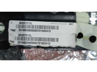 Боковая подушка безопасности    Mercedes-Benz R W251