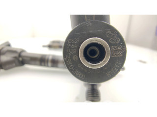 Комплект форсунок 044511011, 338002A800    Hyundai i40 для дизельного двигателя  1.7