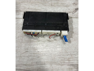 Блок предохранителей 8264130250, 009818Z4   Lexus GS 300 350 430 450H    