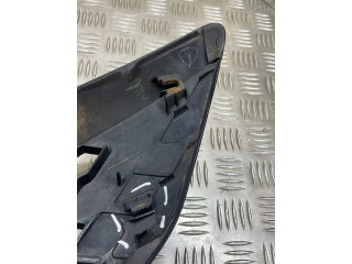 Передняя решётка Mazda 3 II 2009-2013 года BR5S50711      