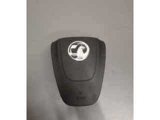 Подушка безопасности водителя 13480288   Opel Zafira C