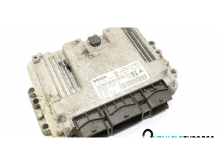 Блок управления двигателя 9662212280, 0281011804   Citroen C3