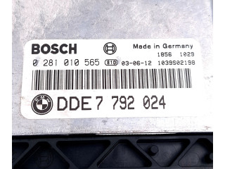 Řídící jednotka 0281010565, 61354114282   BMW 3 E46 2002