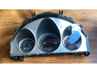 Přístrojová deska  Mercedes-Benz C W204 2010 A2049003802  