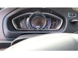 Панель приборов 31473472, 31473472   Volvo V40       