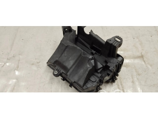   Pojistková skříňka 2465403803, A2465400182   Mercedes-Benz A W176 2017