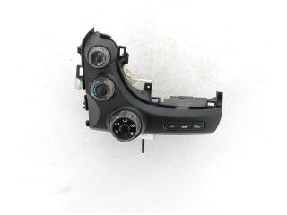 Блок управления климат-контролем 79602TF0G42ZA, V0-0457R   Honda Jazz