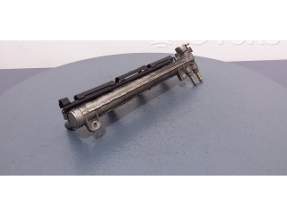 Vstřikovací lišta 036133319AL, 036133319AL   Volkswagen Golf IV     