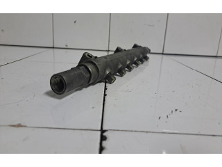 Vstřikovací lišta 8658252, 002229J1   Volvo V70     