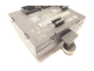 Блок управления дверью    8T0959795H   Audi A4 Allroad