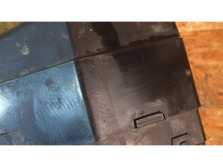   Pojistková skříňka 30859714, 72541985   Volvo S40, V40 2002