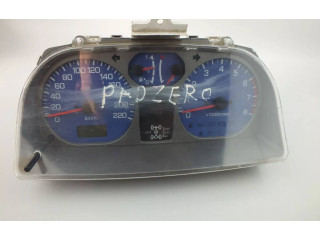 Přístrojová deska  Mitsubishi Pajero Pinin 2000 MR532360  