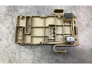   Pojistková skříňka 82201AJ000, 012647   Subaru Legacy 2011