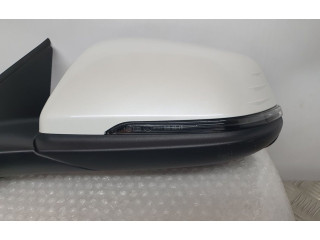 Zpětné zrcátko  BMW 1 F40 2019  X0192103  
