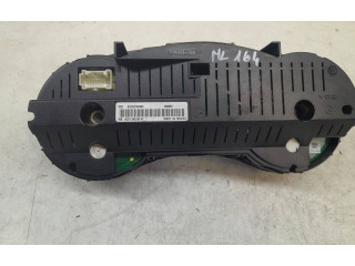 Přístrojová deska  Mercedes-Benz ML W164 2006 A2515409047, A2514420321  