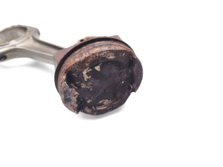 Píst B38A15A   Mini Cooper Countryman F60    B38A15A;B38A15F 