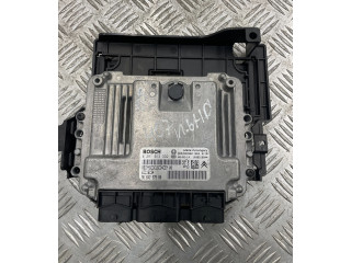 Řídící jednotka 9664257580, 0281013332   Peugeot 407 2010
