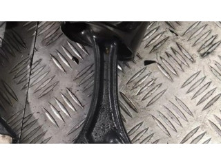 Píst 0830923   Mercedes-Benz C W204  pro naftový motor 0.0  