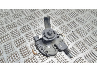 Замок капота 3m5116700AB   Ford Focus