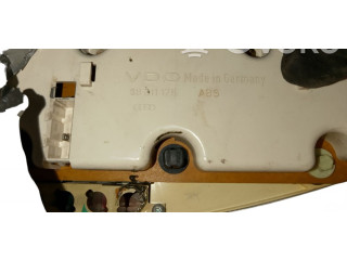Přístrojová deska  Audi A6 S6 C4 4A 1997 88311219, 88311178  