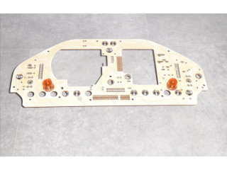 Панель приборов 62111381952   BMW 3 E30       