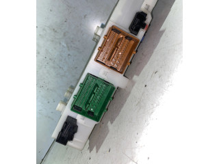  Pojistková skříňka 7G9T14C256GA, 30765877AC   Volvo S80 2011